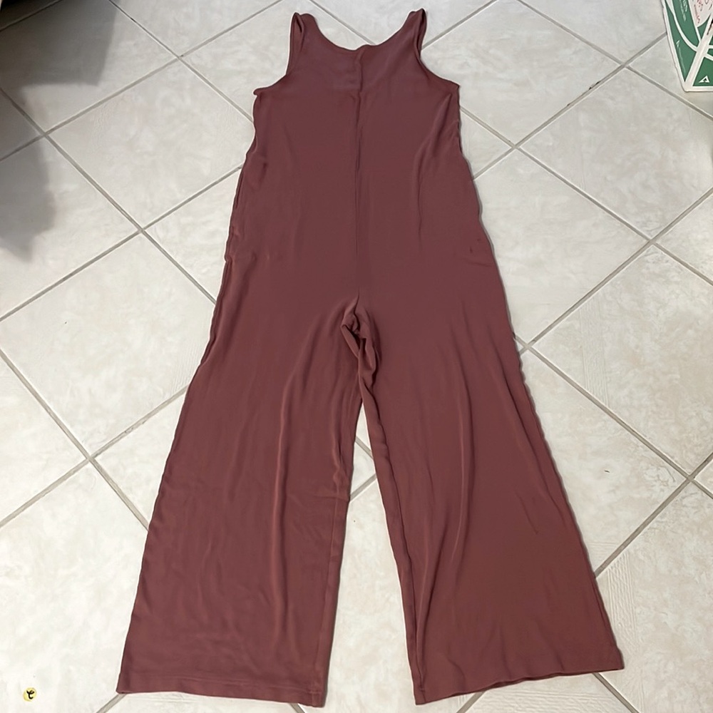 Fabletics Jumper With Pockets. Size Large